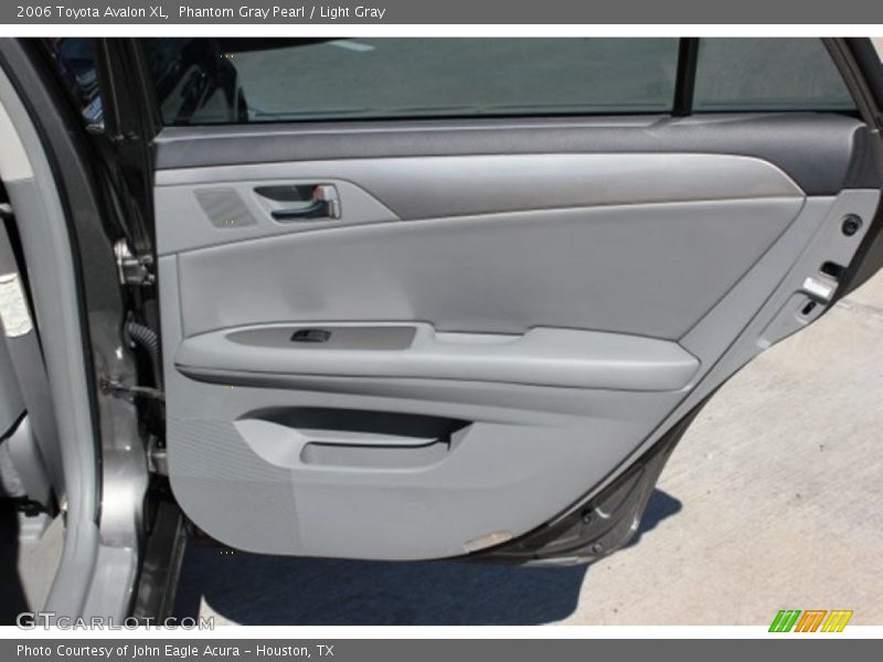 Phantom Gray Pearl / Light Gray 2006 Toyota Avalon XL