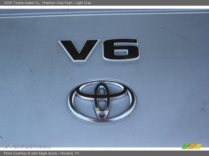 Phantom Gray Pearl / Light Gray 2006 Toyota Avalon XL