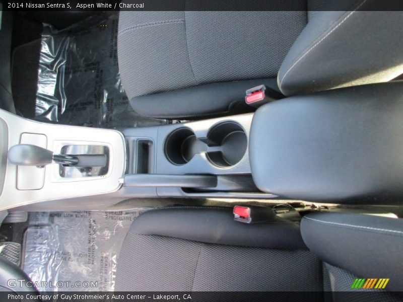 Aspen White / Charcoal 2014 Nissan Sentra S