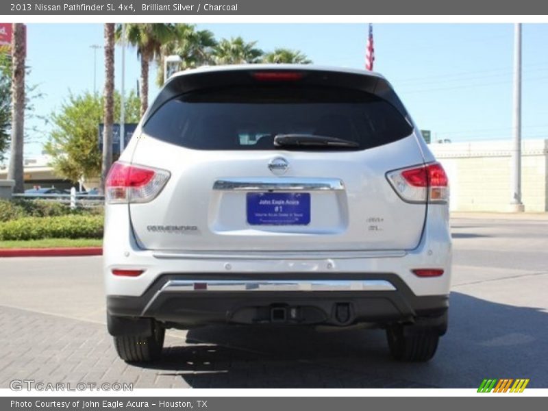 Brilliant Silver / Charcoal 2013 Nissan Pathfinder SL 4x4