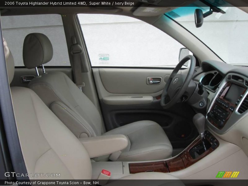 Super White / Ivory Beige 2006 Toyota Highlander Hybrid Limited 4WD