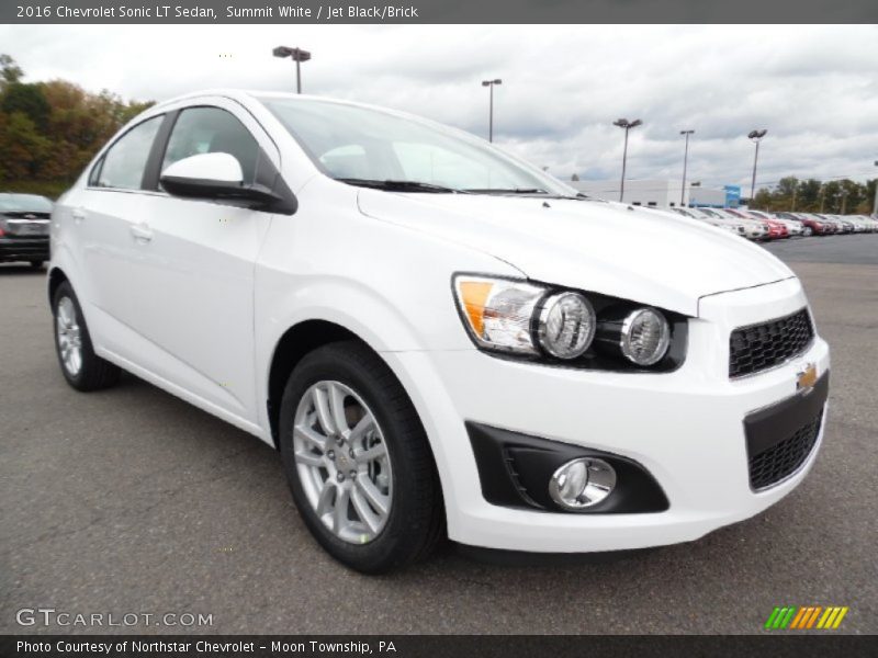 Summit White / Jet Black/Brick 2016 Chevrolet Sonic LT Sedan
