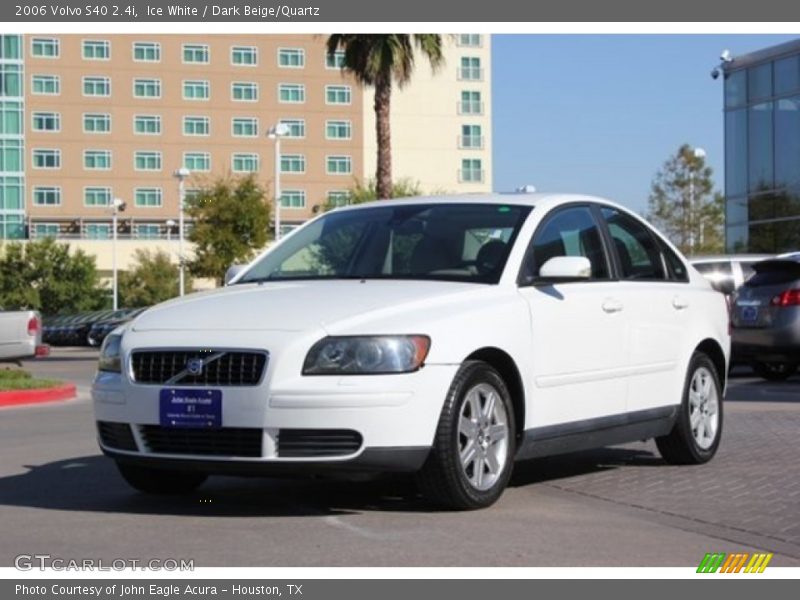 Ice White / Dark Beige/Quartz 2006 Volvo S40 2.4i