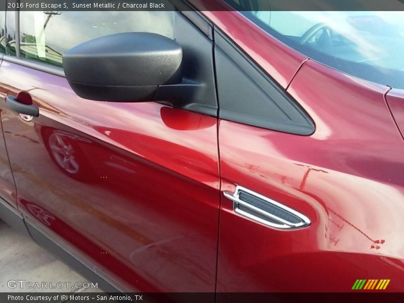 Sunset Metallic / Charcoal Black 2016 Ford Escape S