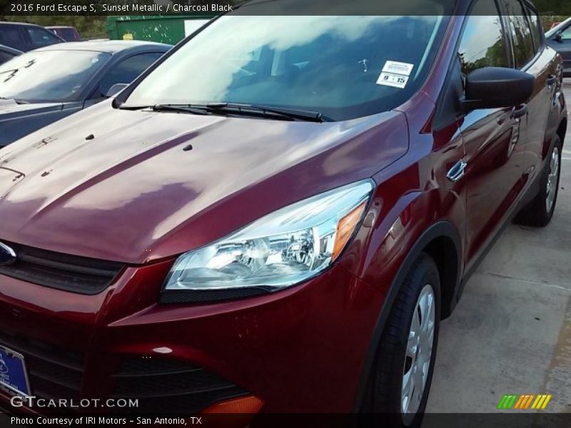 Sunset Metallic / Charcoal Black 2016 Ford Escape S