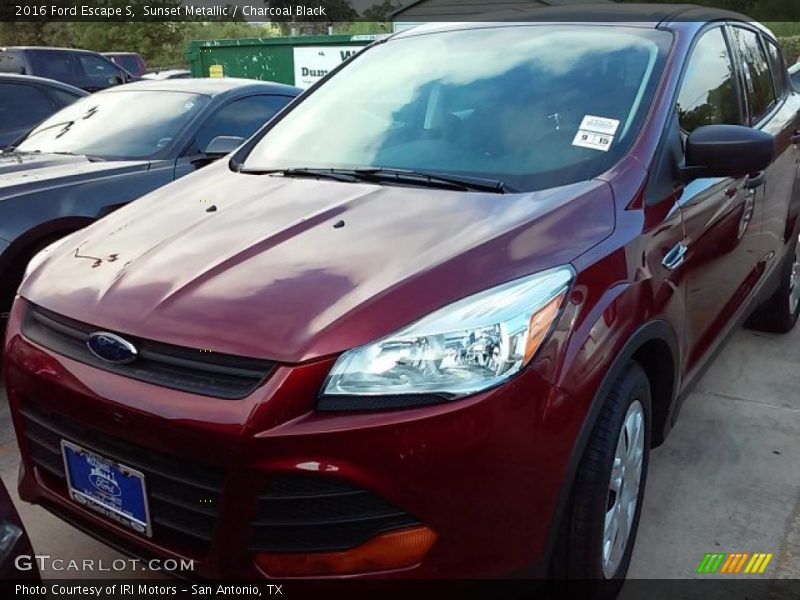 Sunset Metallic / Charcoal Black 2016 Ford Escape S