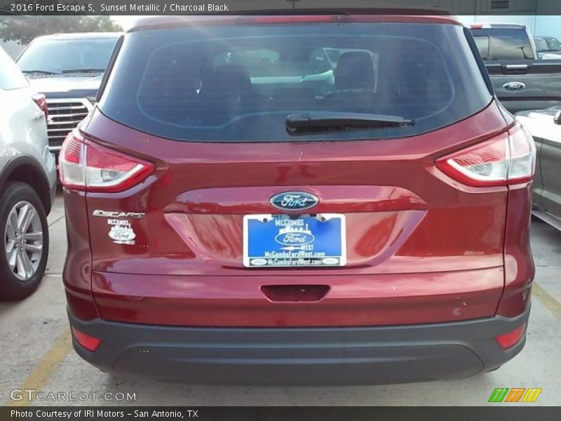 Sunset Metallic / Charcoal Black 2016 Ford Escape S