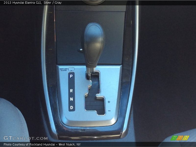 Silver / Gray 2013 Hyundai Elantra GLS