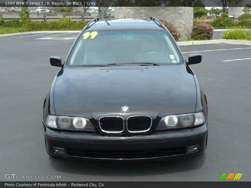 Jet Black / Grey 1999 BMW 5 Series 528i Wagon