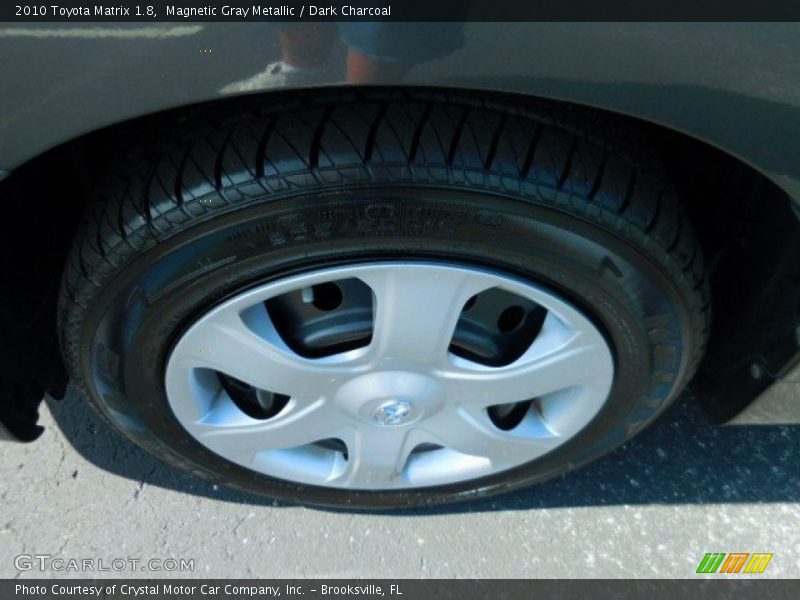 Magnetic Gray Metallic / Dark Charcoal 2010 Toyota Matrix 1.8