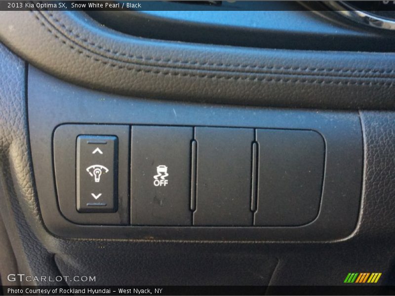 Snow White Pearl / Black 2013 Kia Optima SX