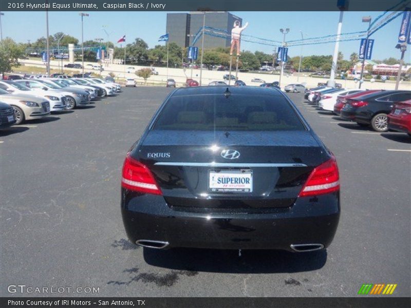 Caspian Black / Ivory 2016 Hyundai Equus Ultimate