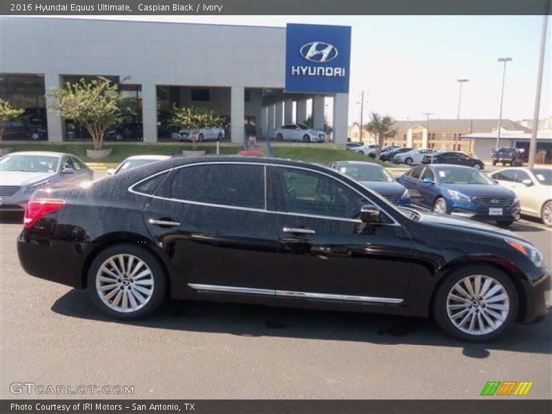 Caspian Black / Ivory 2016 Hyundai Equus Ultimate