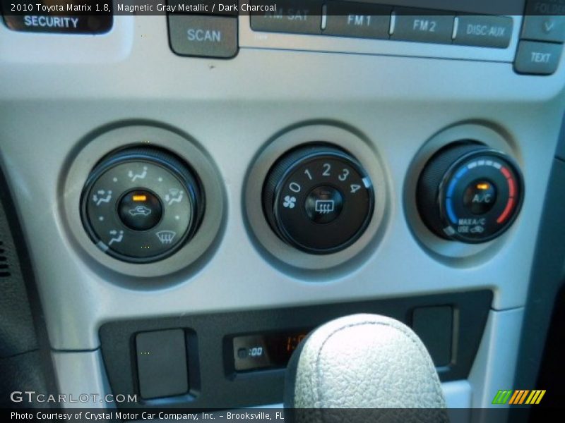 Magnetic Gray Metallic / Dark Charcoal 2010 Toyota Matrix 1.8