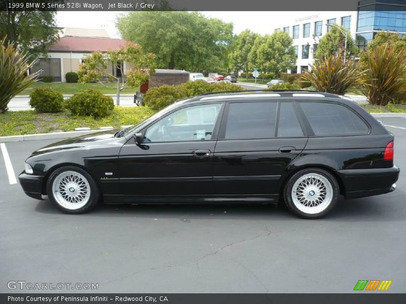 Jet Black / Grey 1999 BMW 5 Series 528i Wagon
