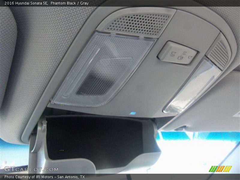 Phantom Black / Gray 2016 Hyundai Sonata SE