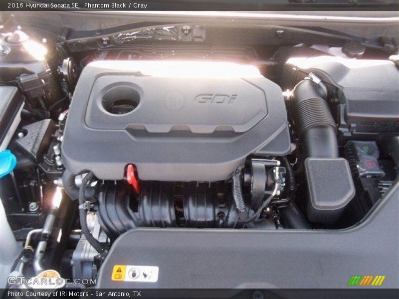 Phantom Black / Gray 2016 Hyundai Sonata SE