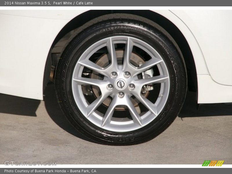 Pearl White / Cafe Latte 2014 Nissan Maxima 3.5 S