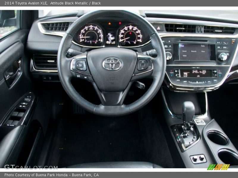 Attitude Black Metallic / Black 2014 Toyota Avalon XLE