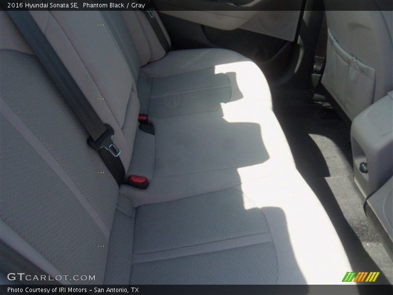 Phantom Black / Gray 2016 Hyundai Sonata SE