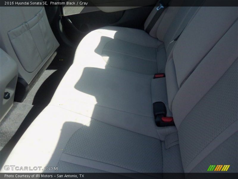 Phantom Black / Gray 2016 Hyundai Sonata SE
