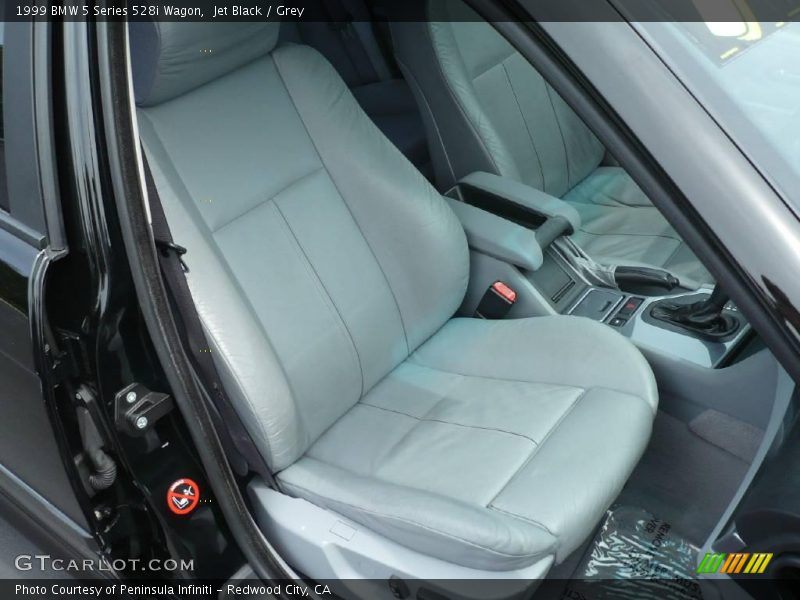 Jet Black / Grey 1999 BMW 5 Series 528i Wagon