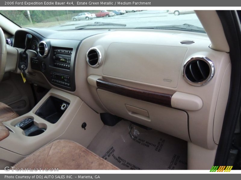 Estate Green Metallic / Medium Parchment 2006 Ford Expedition Eddie Bauer 4x4