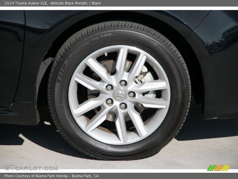 Attitude Black Metallic / Black 2014 Toyota Avalon XLE