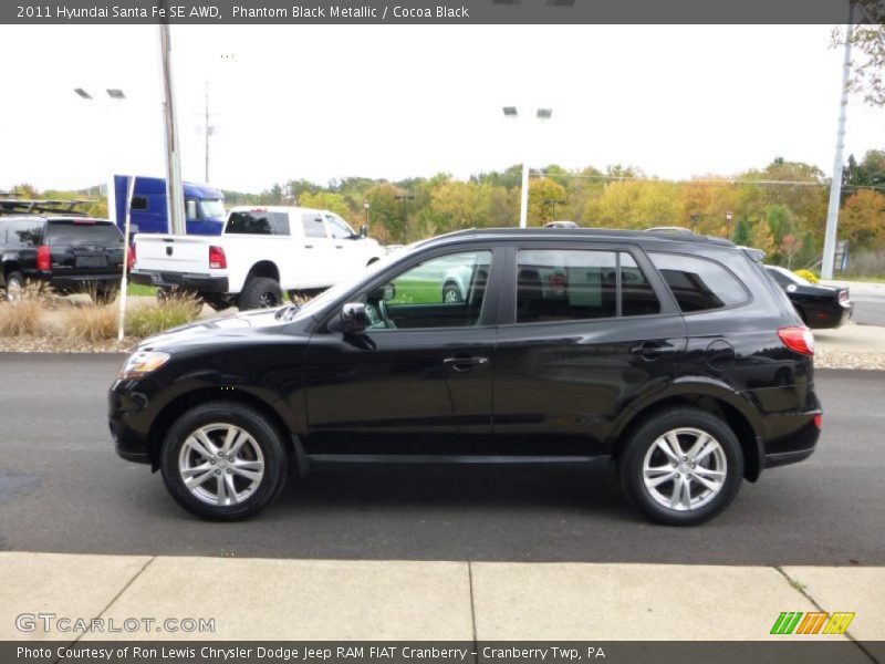 Phantom Black Metallic / Cocoa Black 2011 Hyundai Santa Fe SE AWD
