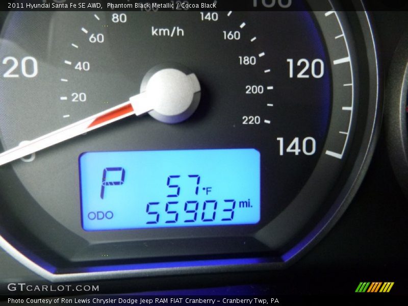 Phantom Black Metallic / Cocoa Black 2011 Hyundai Santa Fe SE AWD