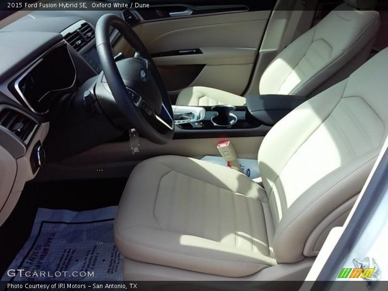 Oxford White / Dune 2015 Ford Fusion Hybrid SE