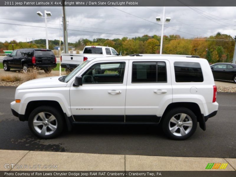 Bright White / Dark Slate Gray/Light Pebble 2011 Jeep Patriot Latitude X 4x4