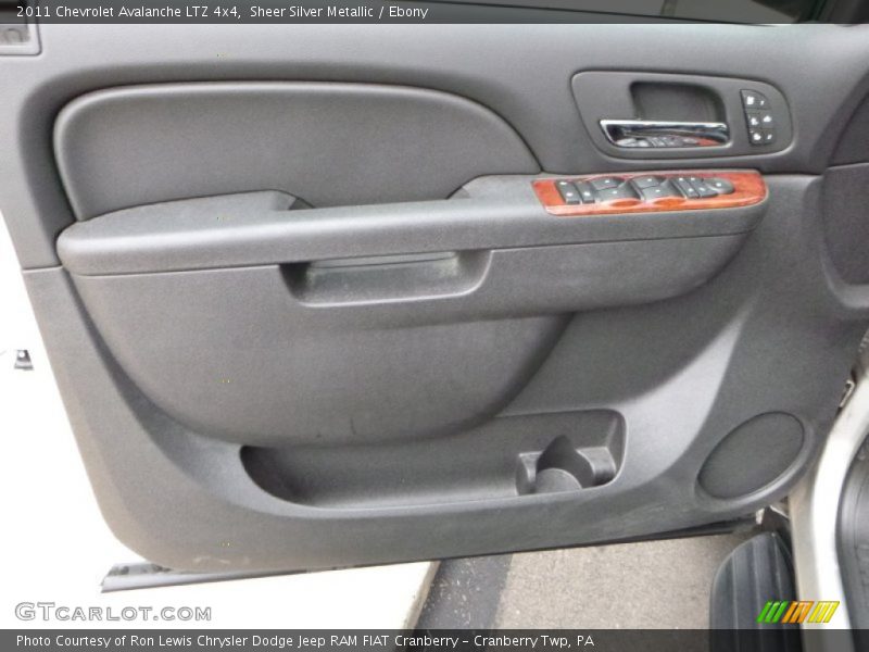 Sheer Silver Metallic / Ebony 2011 Chevrolet Avalanche LTZ 4x4