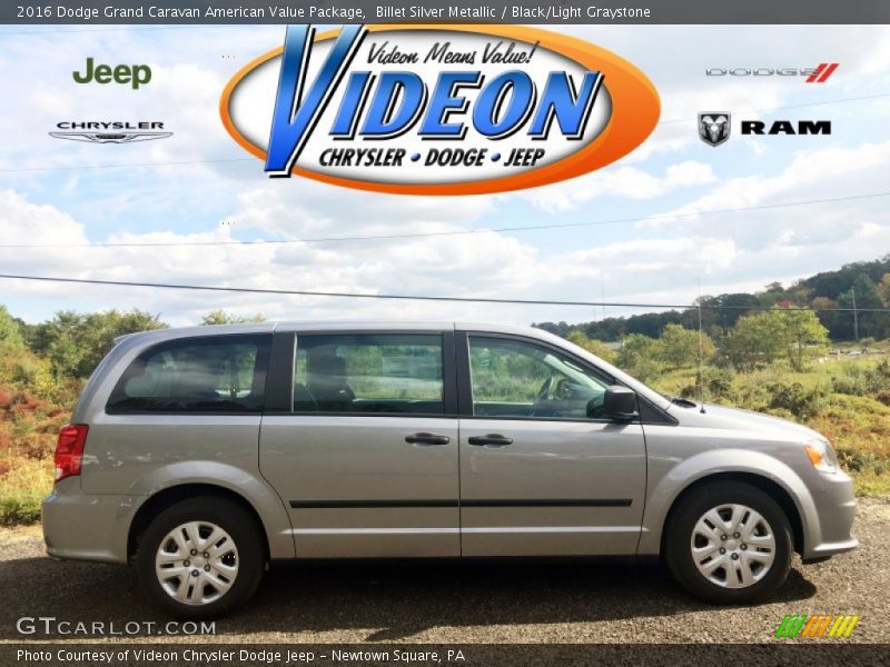 Billet Silver Metallic / Black/Light Graystone 2016 Dodge Grand Caravan American Value Package