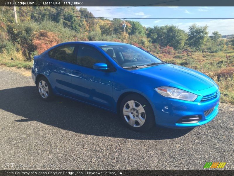 Laser Blue Pearl / Black 2016 Dodge Dart SE