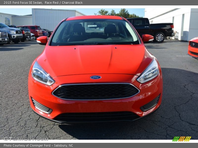 Race Red / Charcoal Black 2015 Ford Focus SE Sedan