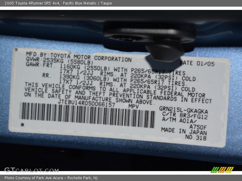 Pacific Blue Metallic / Taupe 2005 Toyota 4Runner SR5 4x4