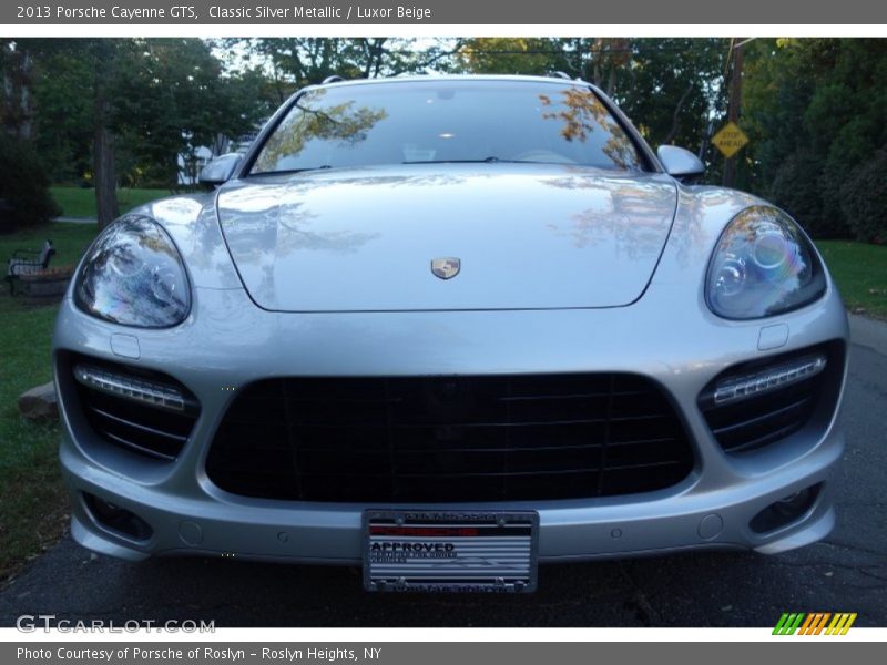 Classic Silver Metallic / Luxor Beige 2013 Porsche Cayenne GTS