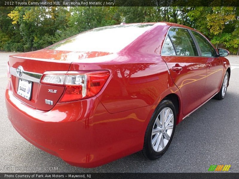 Barcelona Red Metallic / Ivory 2012 Toyota Camry Hybrid XLE