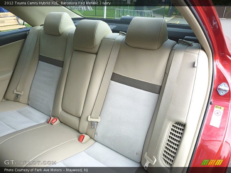 Barcelona Red Metallic / Ivory 2012 Toyota Camry Hybrid XLE
