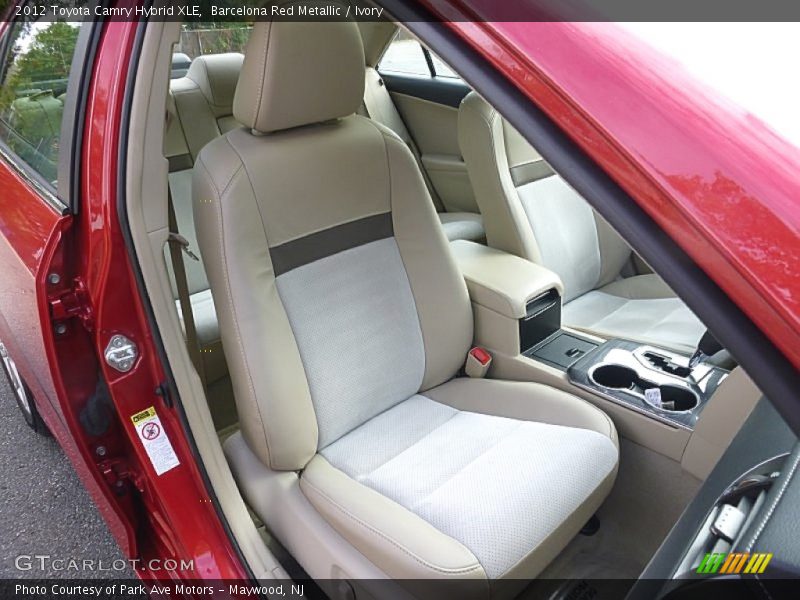 Barcelona Red Metallic / Ivory 2012 Toyota Camry Hybrid XLE