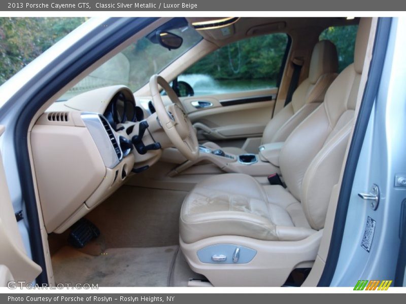Classic Silver Metallic / Luxor Beige 2013 Porsche Cayenne GTS
