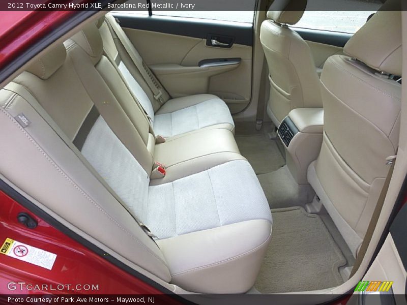 Barcelona Red Metallic / Ivory 2012 Toyota Camry Hybrid XLE