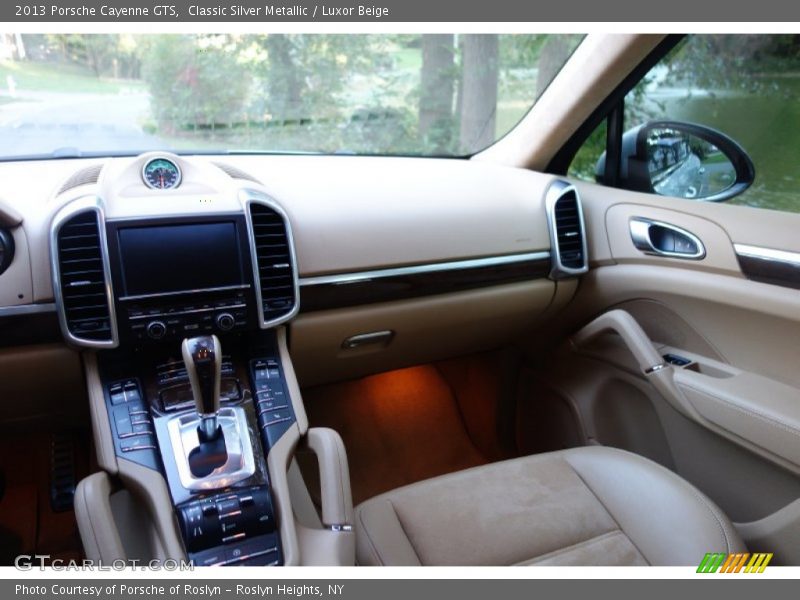 Classic Silver Metallic / Luxor Beige 2013 Porsche Cayenne GTS