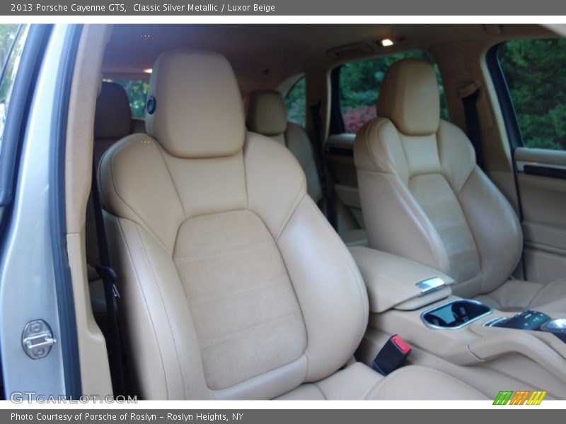 Classic Silver Metallic / Luxor Beige 2013 Porsche Cayenne GTS
