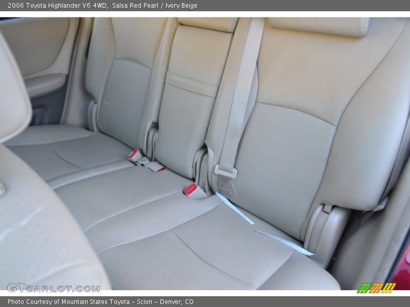 Salsa Red Pearl / Ivory Beige 2006 Toyota Highlander V6 4WD