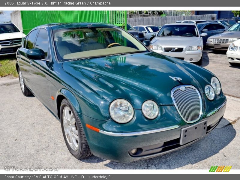 British Racing Green / Champagne 2005 Jaguar S-Type 3.0