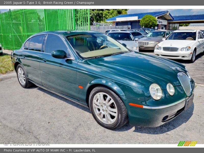 British Racing Green / Champagne 2005 Jaguar S-Type 3.0