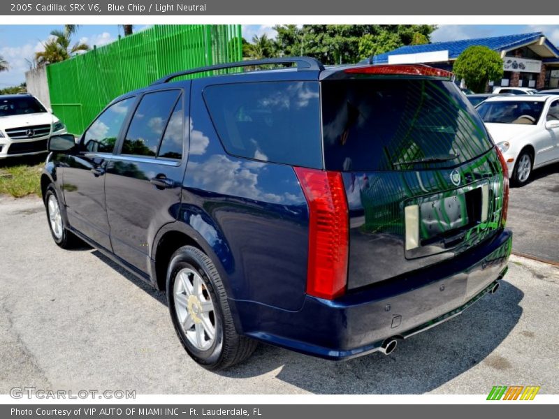 Blue Chip / Light Neutral 2005 Cadillac SRX V6