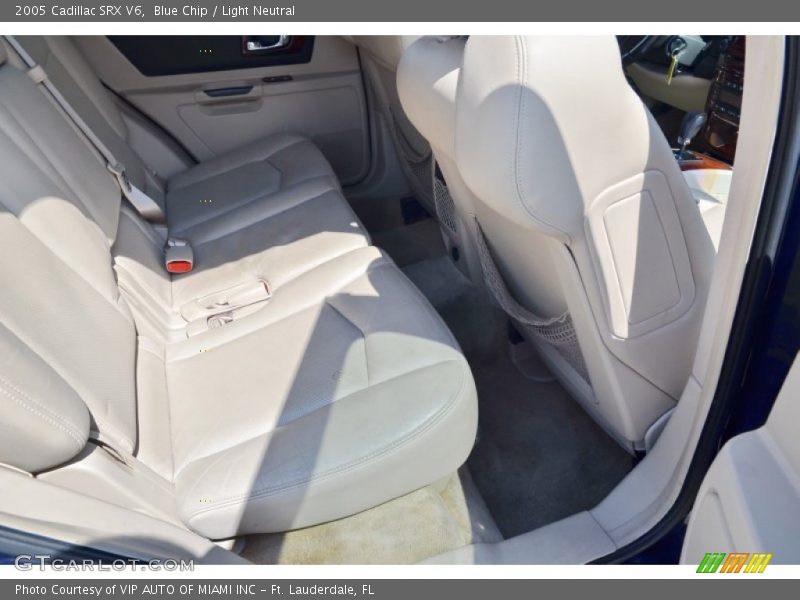 Blue Chip / Light Neutral 2005 Cadillac SRX V6